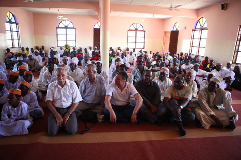 IHH inaugurates two mosques and Quran schools in Zanzibar 
