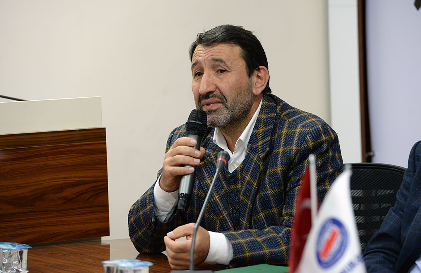 hamit-kunt.jpg