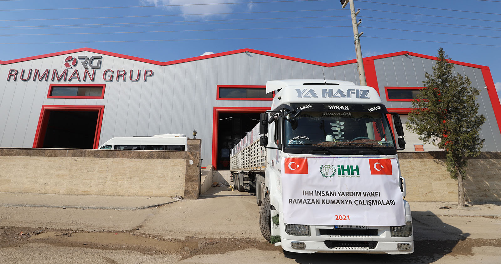 Ramazan Yardım Tırları Yola Çıktı