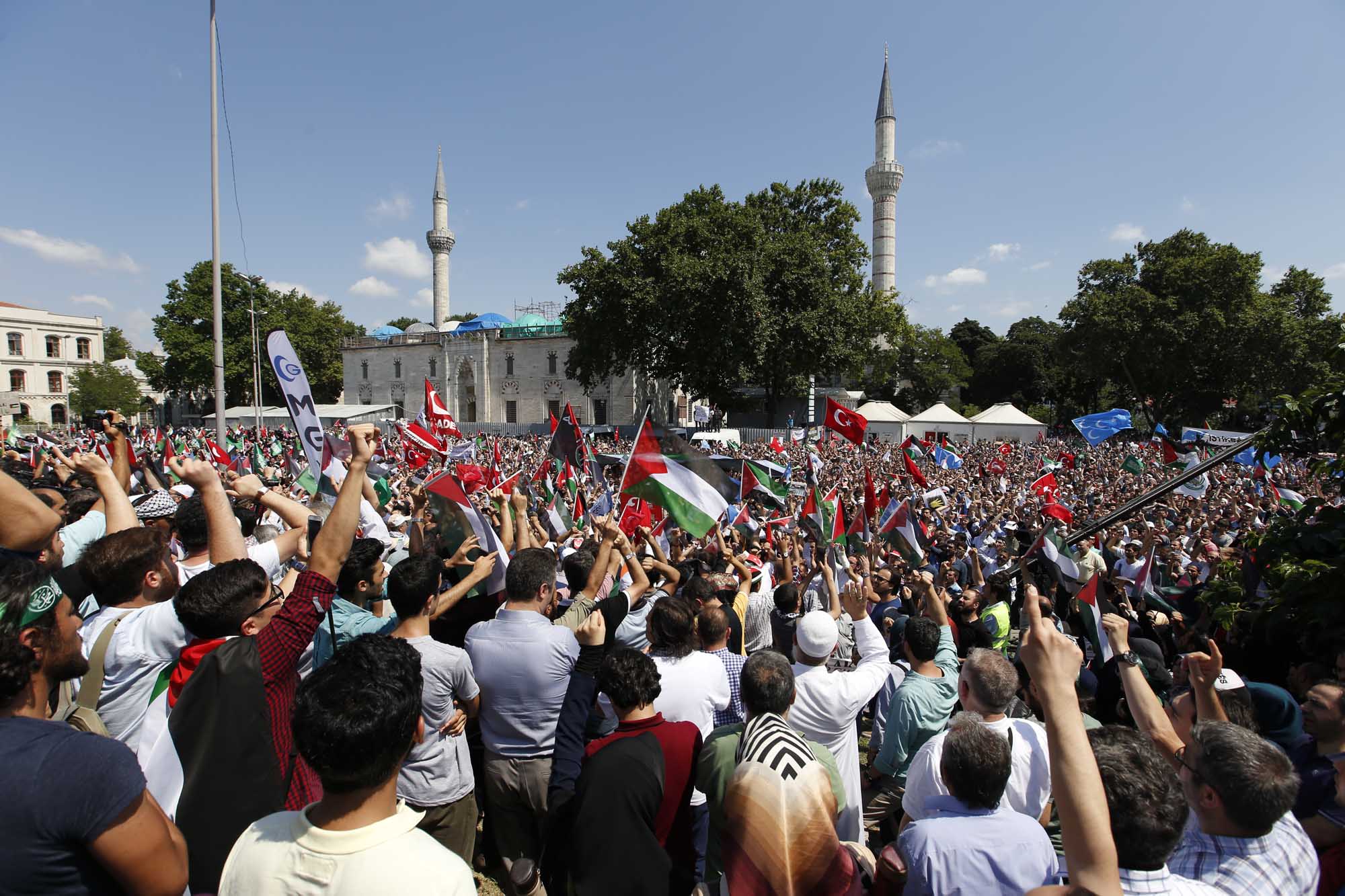 beyazit-meydani-kudus-protestosu-21.07.2017-58.jpg